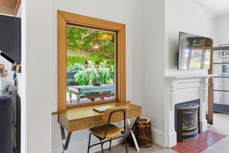 Photo of property in 42 Middlepark Road, Sockburn, Christchurch, 8042