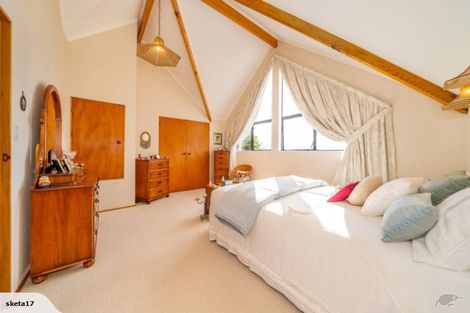 Photo of property in 9 Dunleith Grove, Silverstream, Upper Hutt, 5019