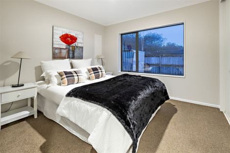 Photo of property in 20 Villino Place, Randwick Park, Auckland, 2105