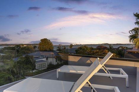 Photo of property in 4 Halyard Place, Te Atatu Peninsula, Auckland, 0610