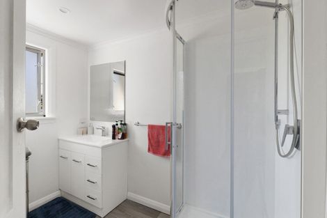 Photo of property in 82 Barrett Street, Westown, New Plymouth, 4310