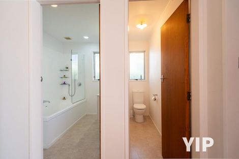 Photo of property in 68 Baylands Drive, Newlands, Wellington, 6037