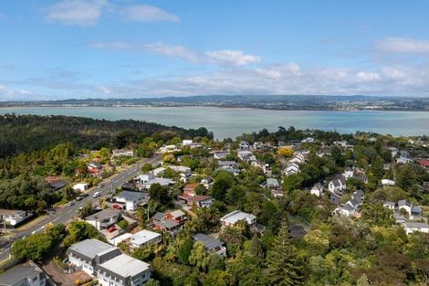 Photo of property in 2/35a Rangatira Road, Beach Haven, Auckland, 0626