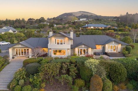Photo of property in 3 Fairmile Drive, Kinmont Park, Mosgiel, 9024