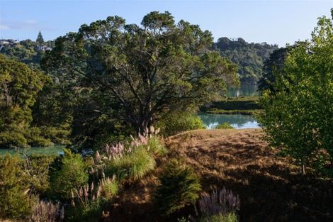 Photo of property in 202 Broomfields Road, Whitford, 2571