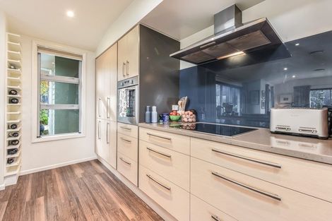 Photo of property in 6 Istana Place, Britannia Heights, Nelson, 7010