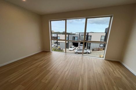 Photo of property in 3 Waihou Crescent, Albany Heights, Auckland, 0632