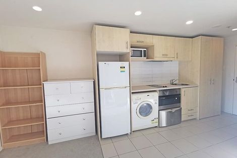 Photo of property in The Silo Apartments, 10f/23 Emily Place, Auckland Central, Auckland, 1010