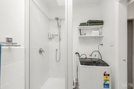 Photo of property in 2/26 Deller Grove, Silverstream, Upper Hutt, 5019