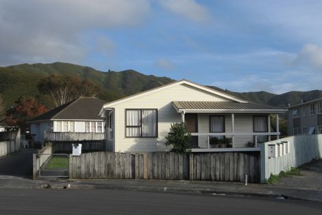 Photo of property in 8a Mayo Grove, Naenae, Lower Hutt, 5011