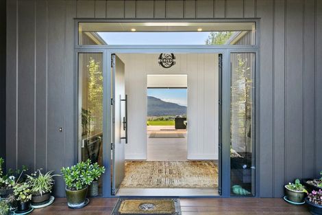 Photo of property in 21 Rangikatea Road, Omori, Turangi, 3381