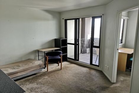 Photo of property in St Paul Apartments, 8b/4 Saint Paul Street, Auckland Central, Auckland, 1010