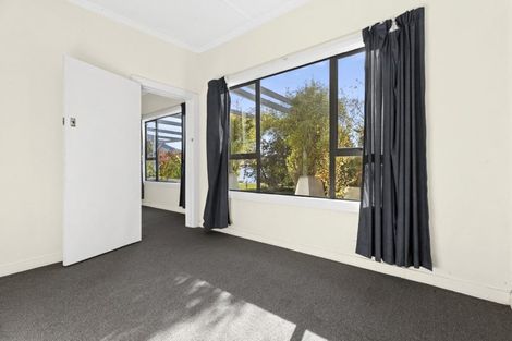 Photo of property in 32 Flora Dora Parade, Lake Hawea, Wanaka, 9382