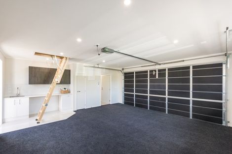 Photo of property in 110 Roberts Line, Kelvin Grove, Palmerston North, 4414