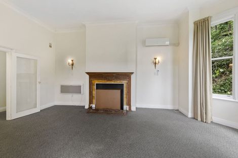 Photo of property in 86 Salamanca Road, Kelburn, Wellington, 6012