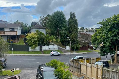 Photo of property in 68 Reynella Drive, Massey, Auckland, 0614