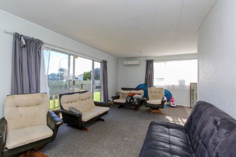 Photo of property in 61 Hume Street, Waitara, 4320