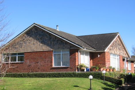 Photo of property in 12 Willowfield Place, Pukete, Hamilton, 3200