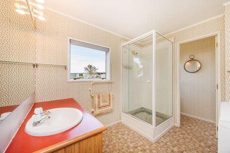 Photo of property in 44 Arnott Street, Maewa, Feilding, 4702