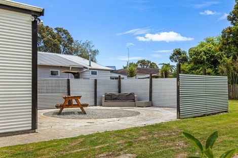 Photo of property in 55 Wakefield Street, Westport, 7825