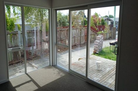 Photo of property in 5 Craig Place, Redwood, Christchurch, 8051