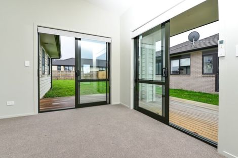 Photo of property in 10 Matau Close, Te Kauwhata, 3710