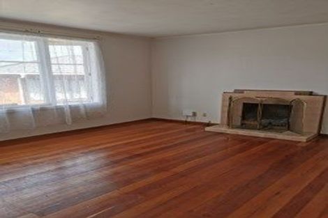 Photo of property in 6 Karamu Street, Te Atatu Peninsula, Auckland, 0610