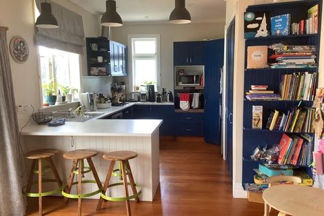 Photo of property in 1 Tennyson Street, Petone, Lower Hutt, 5012