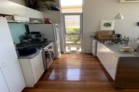 Photo of property in 132 Ohiro Road, Brooklyn, Wellington, 6021