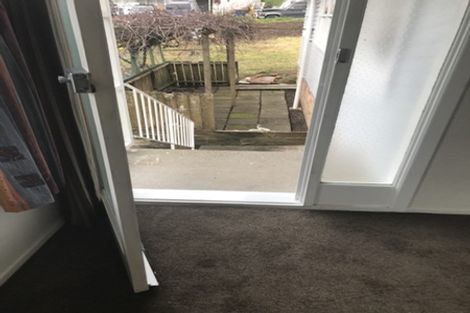 Photo of property in 19 Lyford Crescent, Sunnynook, Auckland, 0620
