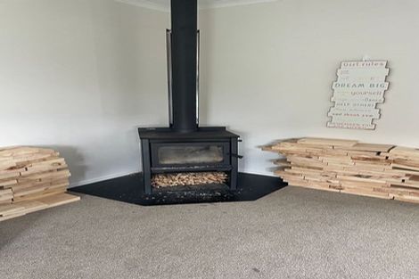 Photo of property in 94 Mirikau Road, Warea, 4381