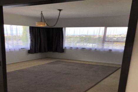 Photo of property in 75 Stanaway Street, Hillcrest, Auckland, 0627