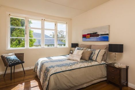 Photo of property in 22 Eastview Road, Glen Innes, Auckland, 1072