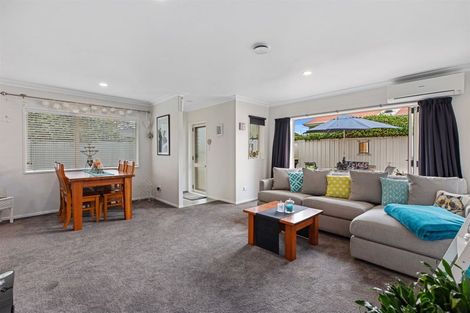 Photo of property in 496b Devonport Road, Tauranga South, Tauranga, 3112