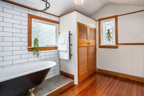 Photo of property in 100 Fox Street, Featherston, 5710