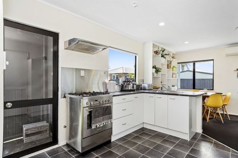 Photo of property in 11b Carysfort Street, Mount Maunganui, 3116