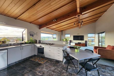 Photo of property in 8b Julian Place, Westown, New Plymouth, 4310