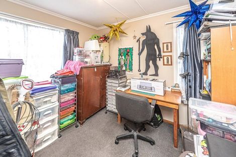 Photo of property in 32 Hood Street, Castlecliff, Whanganui, 4501