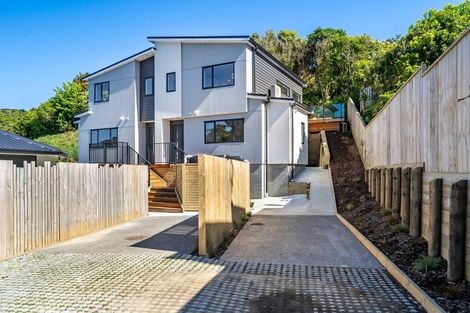 Photo of property in 11e Barberry Grove, Maungaraki, Lower Hutt, 5010