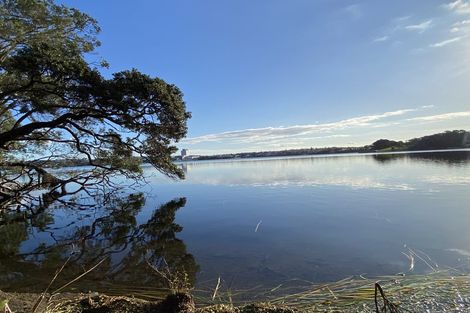 Photo of property in 278 Hurstmere Road, Takapuna, Auckland, 0622