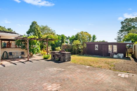 Photo of property in 3 Heron Place, Waiuku, 2123
