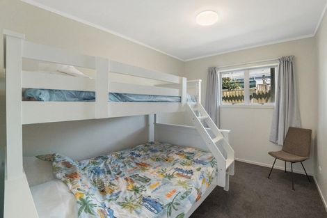 Photo of property in 207 Seaforth Road, Waihi Beach, 3611