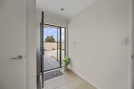 Photo of property in 219 Frimley Oaks, Frimley, Hastings, 4120