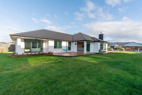 Photo of property in 16 Acheron Way, Te Anau, 9600