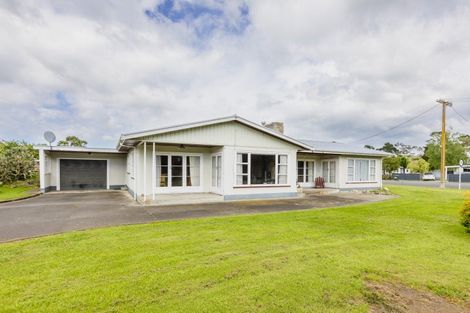 Photo of property in 2415 Takapau Road, Waipukurau, 4200