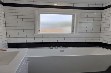 Photo of property in 89 Derwent Street, Island Bay, Wellington, 6023