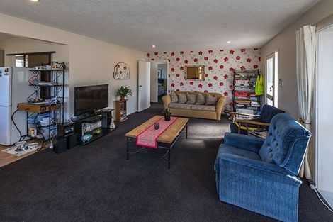 Photo of property in 1/219 Greers Road, Bryndwr, Christchurch, 8053