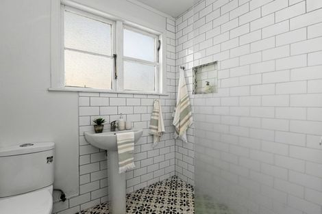 Photo of property in 68 Clinkard Avenue, Glenholme, Rotorua, 3010