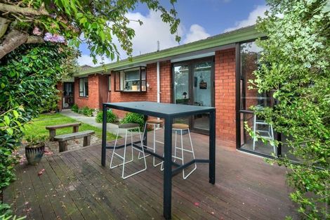 Photo of property in 2 Manuka Street, Mairehau, Christchurch, 8013