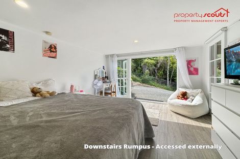 Photo of property in 80 Braemar Road, Castor Bay, Auckland, 0620